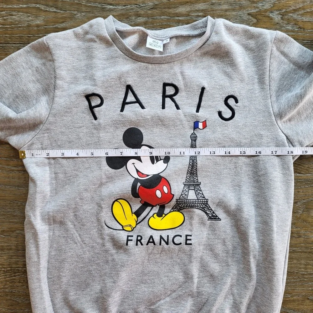 Disney Mickey Mouse Paris France Sweatshirt Gray Eiffel Tower Graphic Mens M